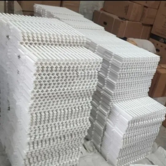10 Mét Thanh chắn mương tràn bể bơi rộng 30cm chịu lực tốt chống ăn mòn.